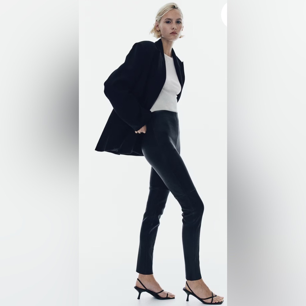 100% LEATHER LEGGINGS
